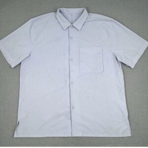 Lululemon men's Airing Easy short sleeve lightweight button front shirt size med